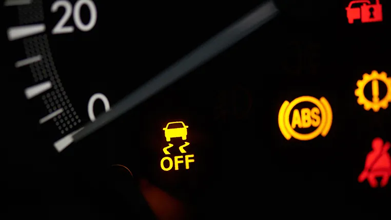 Testigos del coche: qué significa cada uno Testigos del coche encendidos