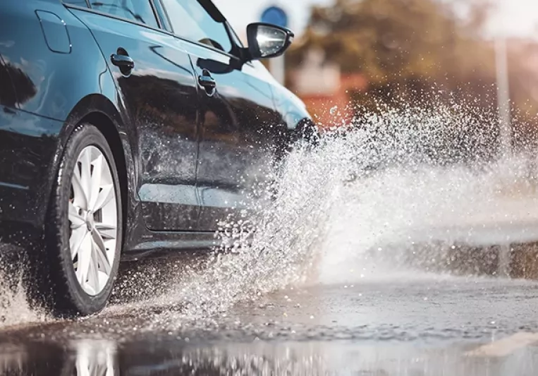 Coche Lluvia